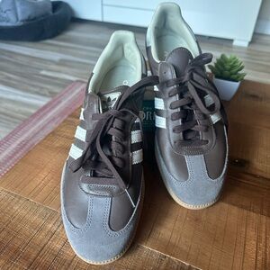 Adidas Men's Brown and Putty colored Samba Sneakers